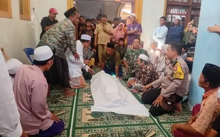 Dituding Punya Ilmu Sihir, Warga Desa Jambesari Bondowoso Lakukan Sumpah Pocong