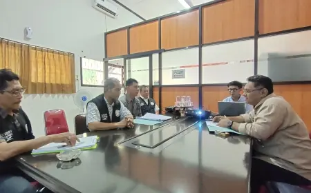 Copot Banner Kampanye Vinanda – Gus Qowim, Oknum Ketua RW di Kota Kediri Terancam Pidana