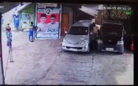 Terekam CCTV, APK Milik Paslon RUBIH Dirusak Anak Sekolah