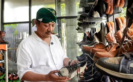 Dorong Santri Hebat, Deny Widyanarko Siapkan Program 1 Pesantren 1 Produk