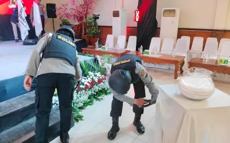 Polisi Sterilisasi Lokasi Debat Publik Perdana Pilkada Kabupaten Madiun