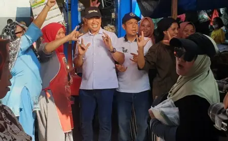 Demi Bertemu Abah Anton, Pedagang Pasar Kebalen Malang Rela Tinggalkan Barang Dagangannya