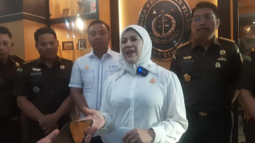 Kejati Jatim Tahan Eks Dirut PT INKA Terkait Dugaan Korupsi Proyek Dana Talangan di Kongo Rp 25,6 Miliar