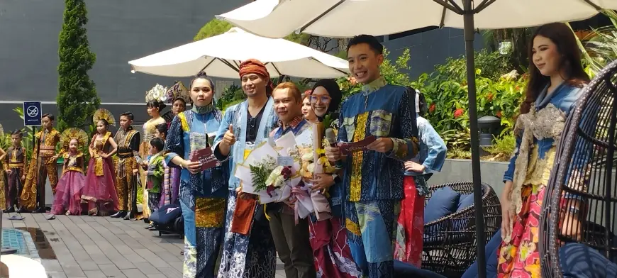 Peringati Hari Batik, Grand Mercure Malang Mirama Hotel Pamer Batik Kontemporer