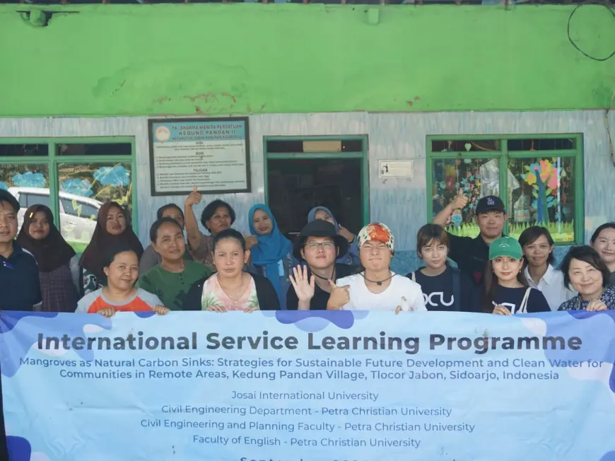 Dari Makan Soto hingga Menanam Mangrove, Mahasiswa Jepang Rasakan Keberagaman Nusantara saat Study Tour ke PCU