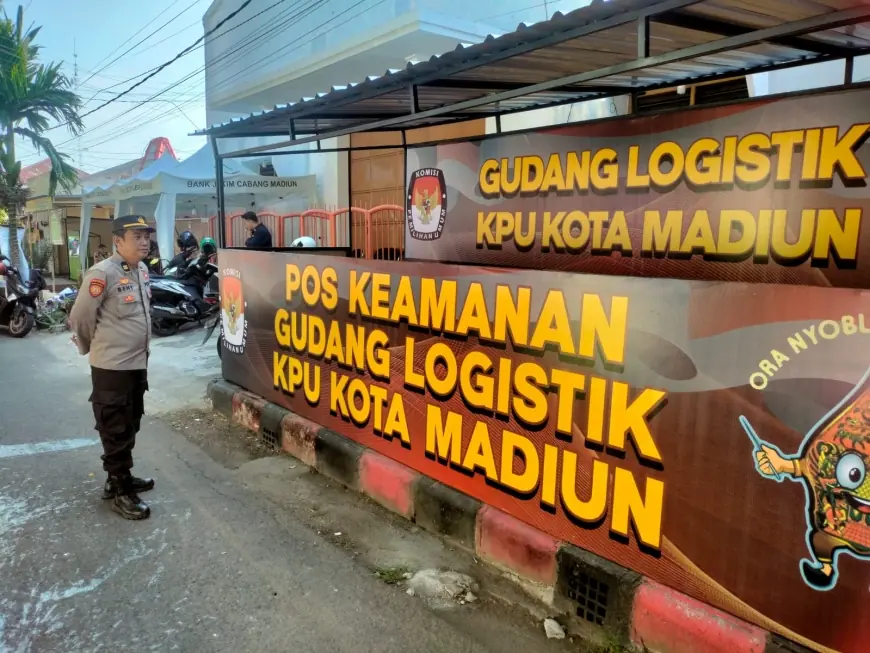 Perketat Pengamanan, Polres Madiun Kota Jaga Gudang Logistik KPU 24 Jam