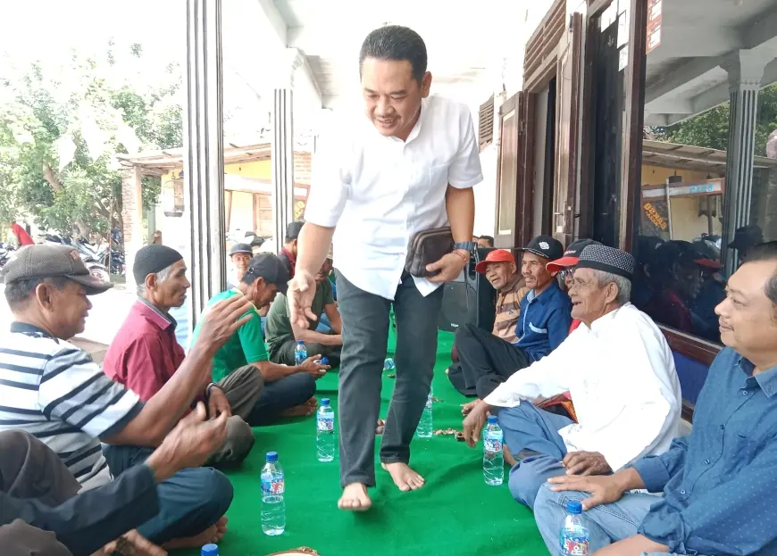 Bisanya Petani Di Perak Jombang Sebut Sumrambah Bapak Pertanian