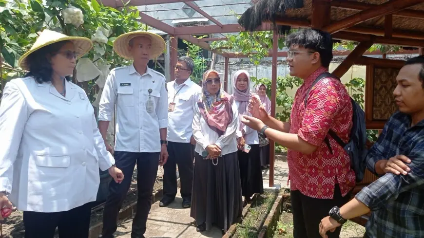 Pj Wali Kota Kediri Tinjau Kebun DKPP, Dukung Program Dalam Mencapai Ketahanan Pangan