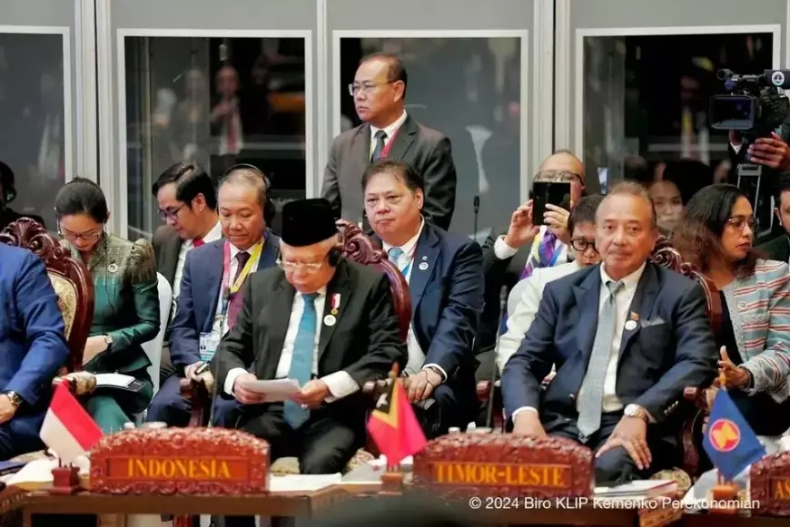 Wapres Ma’ruf Amin Hadiri Sidang Pleno KTT ASEAN ke-44 di Laos