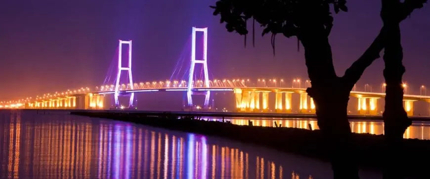 Jembatan Suramadu, Sebuah Ikon Konektivitas dan Pertumbuhan Ekonomi di Indonesia