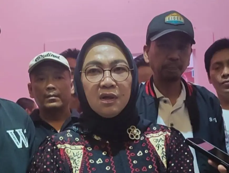 Sadarestuwati Resmikan Posko Pemenangan Pasangan Risma - Gus Hans di Jombang