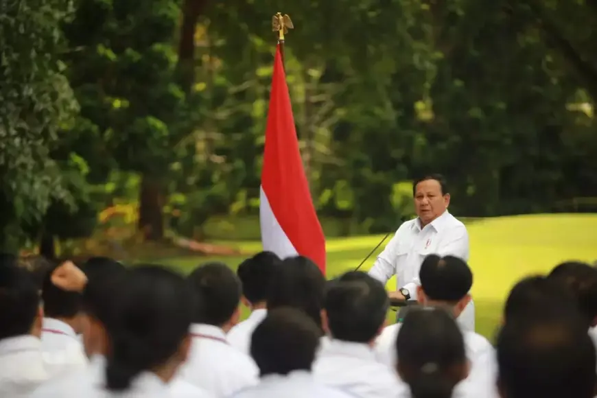 Prabowo Subianto Bekali Materi Hilirisasi hingga Makan Bergizi Gratis untuk Kabinet Merah Putih