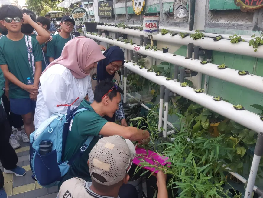 Urban Farming Kampoeng Oase Songo Jadi Magnet Edukasi Internasional