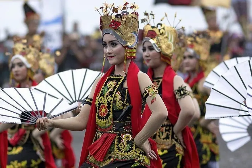 Tari Gandrung Banyuwangi, Pesona Budaya yang Memikat