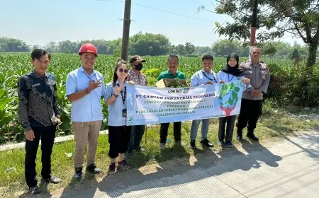Dukung Pemkab Jombang, PT Camino Industrial Indonesia Tanam Bibit Cabai di Lingkungan Sekitar