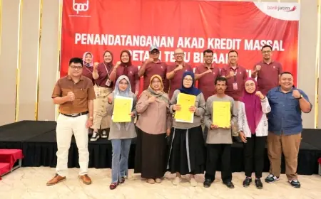 Bank Jatim dan PG Rajawali I Lakukan Akad Kredit Massal, Libatkan Petani Tebu Serap Rp24 Miliar Perluasan Pasar