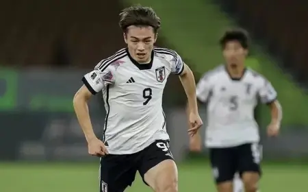 Jelang Kualifikasi Piala Dunia Lawan Indonesia, Timnas Jepang Kehilangan Penyerang Utama Ayase Ueda karena Cedera