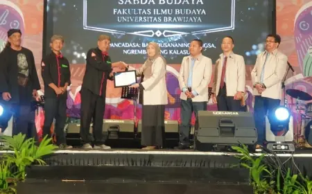 Dies Natalis ke-15 FIB UB Persembahkan Anugerah Sabda Budaya