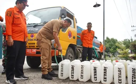 Pemkab Kediri Salurkan 60 Ribu Liter Air Bersih ke Desa Sepawon