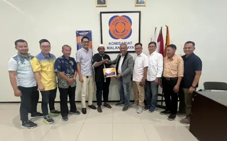 Pengabdian Berbuah Manis, Ponijan Dapat Umroh Gratis dari REI Malang Raya