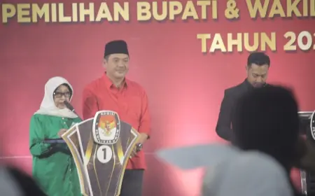 Debat Kedua Pilkada Jombang, Mundjidah Sumrambah Pakai Setelan 'Ijo Abang' Pancarkan Aura Kemenangan