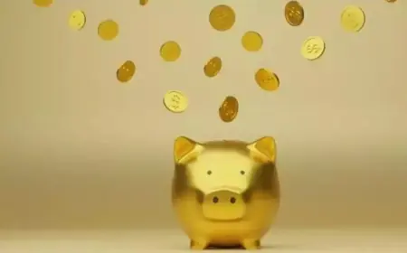 Emas Melonjak di Atas US$ 2.600, Didorong Ketegangan Geopolitik dan Pelemahan Dolar AS