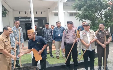 Ratusan Surat Suara Pilkada di Jombang Dibakar karena Rusak