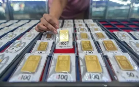 Harga Emas Naik Rp5.000 per Gram, Tercatat Rp1.504.000 pada 27 November 2024