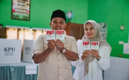 Mas Rusdi Apresiasi KPPS yang Membuat Dia dan Keluarganya Antre di TPS 01 Kalianyar Pasuruan