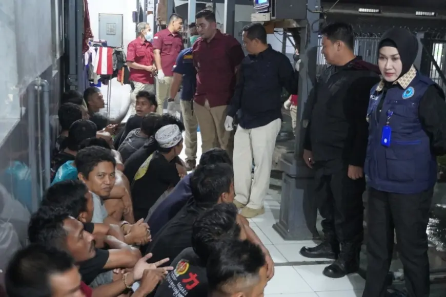 BNNK Gandeng Lapas Tulungagung Gelar Razia Gabungan dan Tes Urine  Berantas Halinar