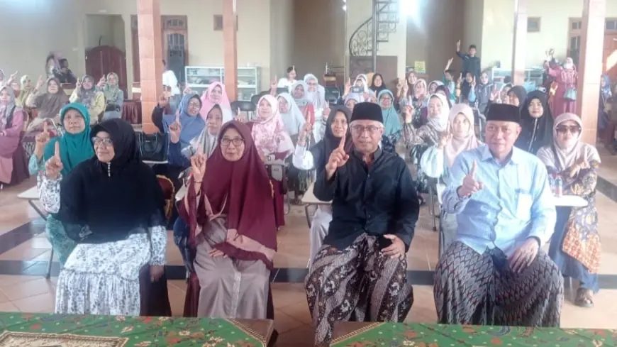 Ibu-ibu Muslimat NU Kota Kediri Doakan Vinanda-Gus Qowim jadi Wali Kota Kediri