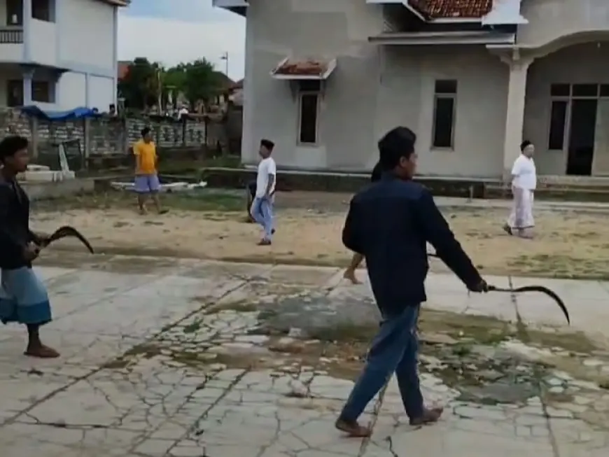 Kronologi Carok di Sampang, Pendukung Paslon Jimat Sakteh Tewas