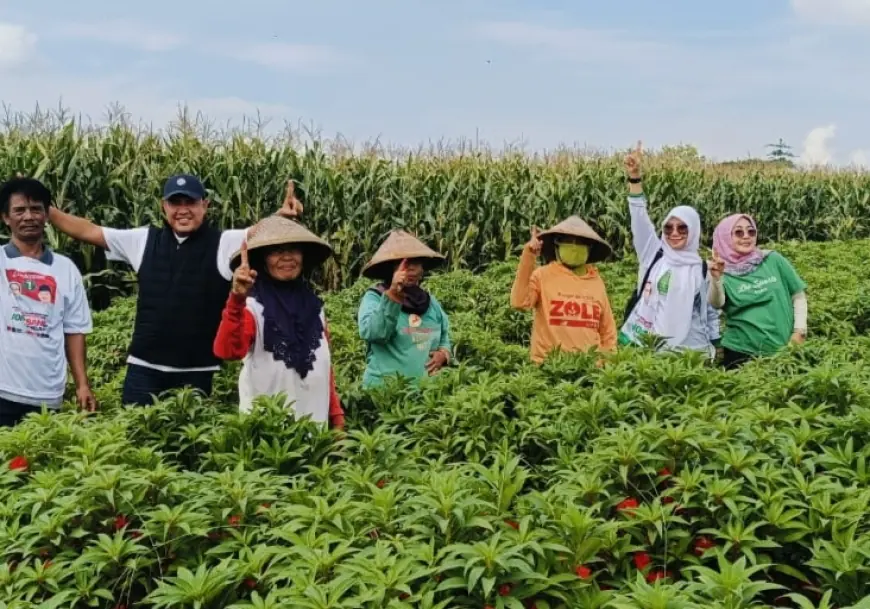 Petani Bunga di Jombang Berjumpa Tim Paslon 01, Titipan Programnya Menarik!