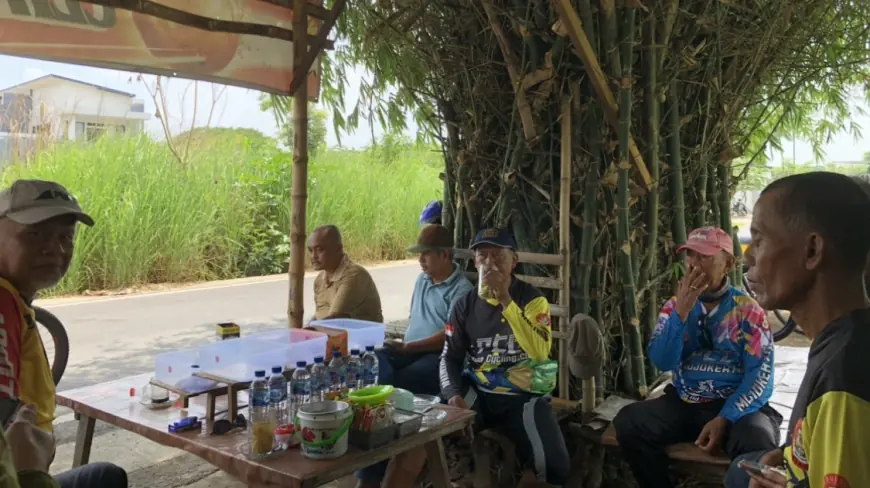 Warung Kopi Barongan di Tengah Kota Mojokerto, Tempat Nongkrong Santai Penghilang Penat