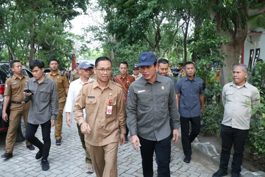 Pj Sekda Bojonegoro Sambut Menteri Lingkungan Hidup Pulang Kampung