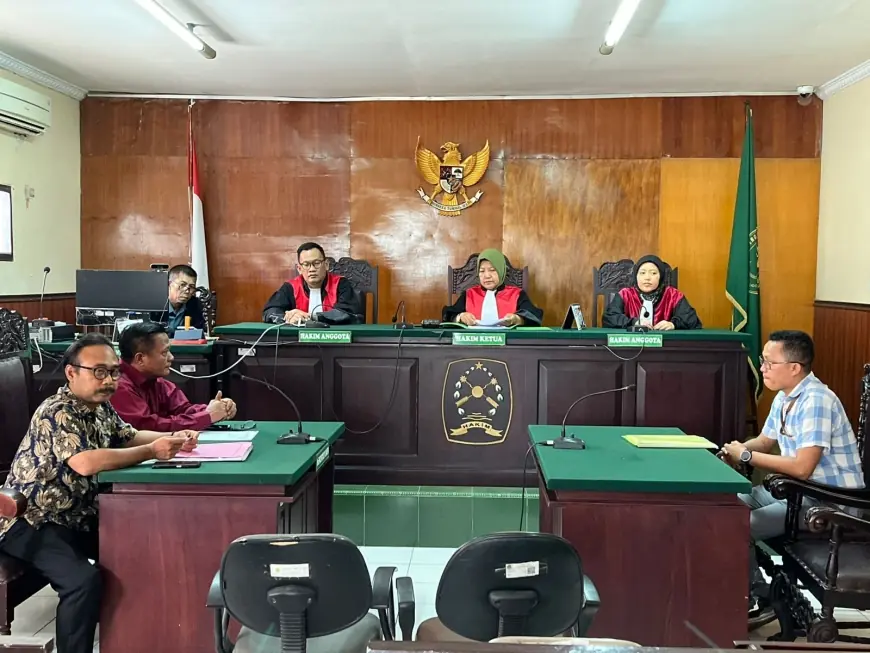 Mobilnya Ditarik Paksa Debt Collector, Warga Kediri Gugat Pihak Finance Rp5 Miliar