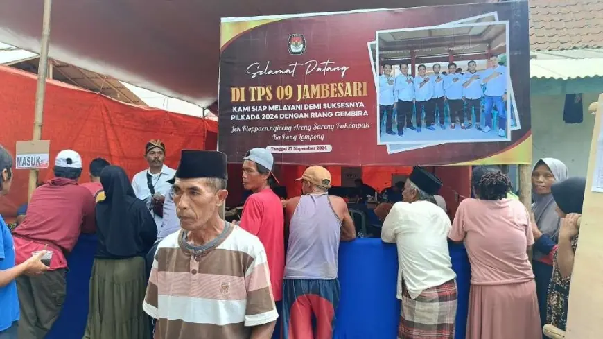 Janggal, TPS di Bondowoso Kekurangan 100 Surat Suara, Warga Menumpuk Hampir Ricuh