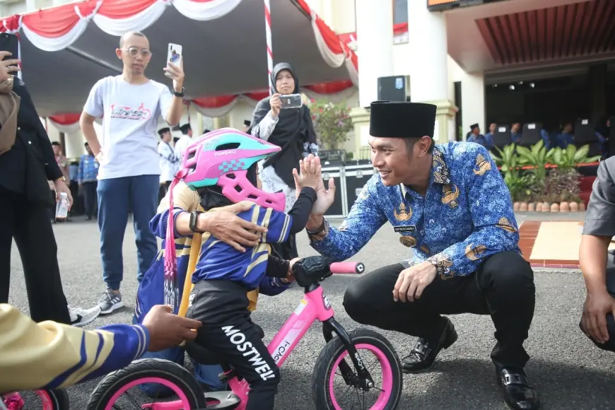 Bupati Lindra Berangkatkan Kontingen KORMI Tuban di Forda  II Jatim