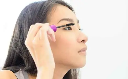 Tips Aman Menggunakan Makeup Mata untuk Mencegah Iritasi dan Bintitan