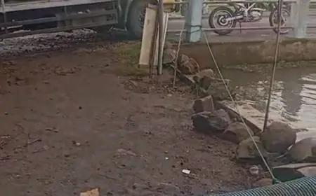 Meski BPBD Pasuruan Terjunkan 3 Pompa, Banjir di Rejoso 3 Hari belum Surut