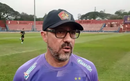 Derbi Jawa Timur Antara Persebaya vs Persik Tanpa Kapten, Pelatih Persik Yakin Timnya Siap Berjuang