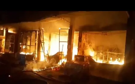 Kantin RSUD Pamekasan Terbakar, 10 Kios Terkena Dampak, Penyebab masih Diselidiki