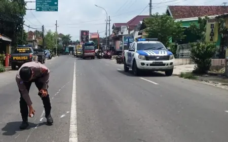 Pelajar di Mojokerto Tewas Ditabrak Pikap