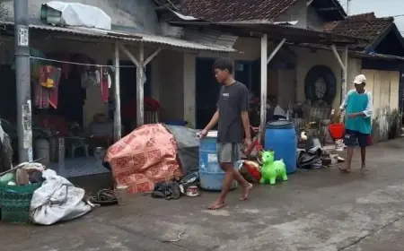 Banjir di Mojokerto Mulai Surut, Saatnya Warga Hitung Kerugian Materil
