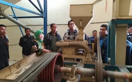 Wamen Dikti Saintek Janji Aplikasikan Pertanian Organik di Bondowoso ke Seluruh Indonesia
