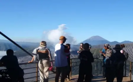 Penambahan Kuota Pengunjung di Gunung Bromo Jelang Nataru Disambut Baik Wisatawan dan Pengusaha