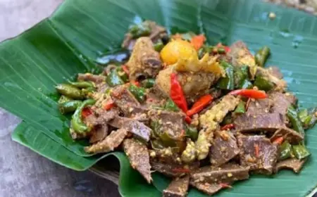 Krecek Bung, Hidangan Bambu Khas Lumajang yang Menyimpan Sejarah dan Rasa Lezat