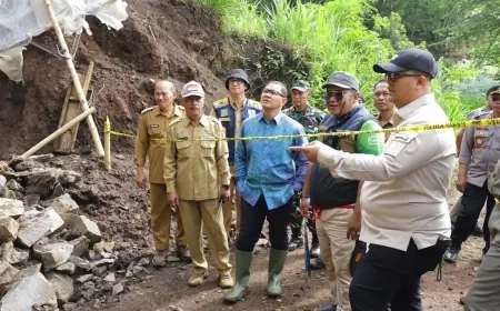 Tinjau Langsung, Pj Wali Kota Batu Hentikan Aktivitas Tambang