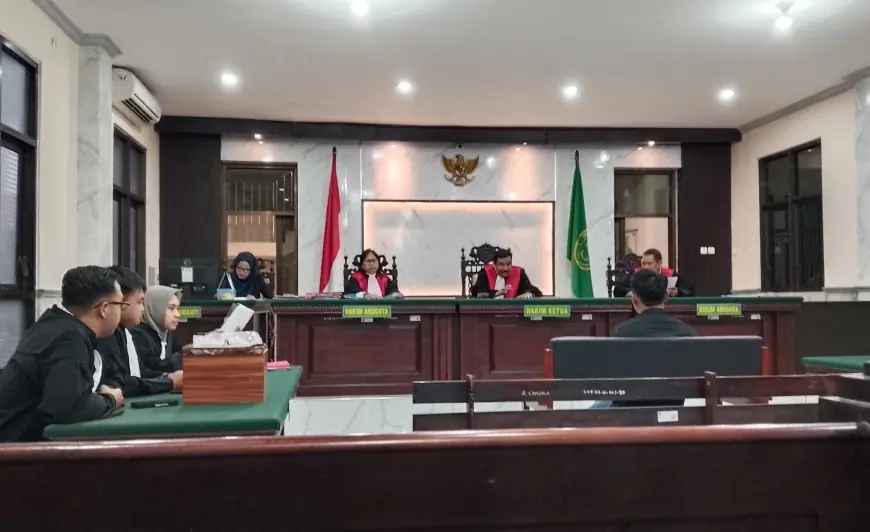 Tuntutan Dua Bulan Penjara Kepada Kades Pelanggar Netralitas Pilkada Mojokerto Dinilai Ringan