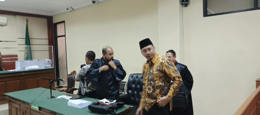 Gus Muhdlor Dituntut Penjara 6 Tahun 4 Bulan dan Denda Rp1,4 Miliar